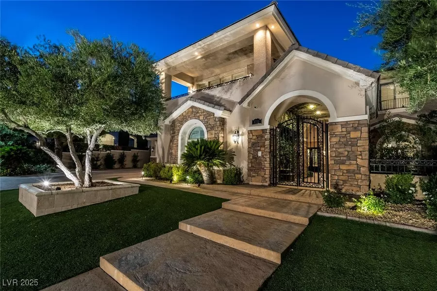 9732 Verlaine CT, Las Vegas, NV 89145