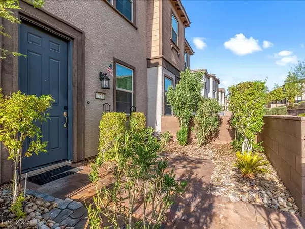 727 Florence Isle AVE, Henderson, NV 89015
