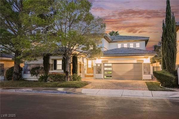 516 Pinnacle Heights LN, Las Vegas, NV 89144