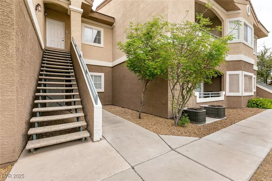 833 Aspen Peak LOOP #1524, Henderson, NV 89011