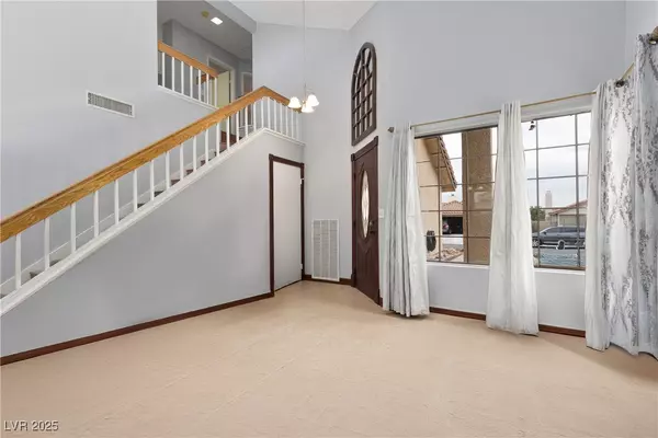 Las Vegas, NV 89147,4829 Farlington DR