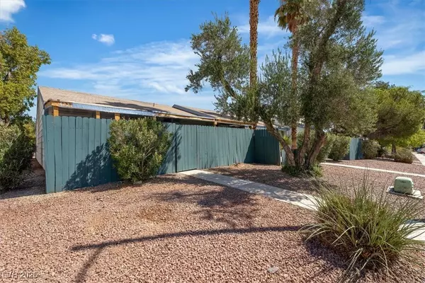 4227 White Sands AVE, Las Vegas, NV 89121