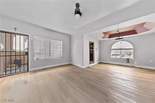 Las Vegas, NV 89146,1423 Santa Margarita ST #A