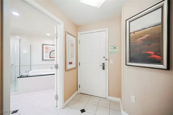 Las Vegas, NV 89109,145 E HARMON AVE #711