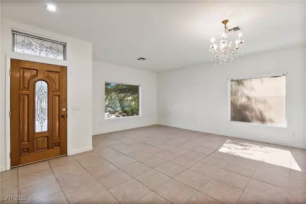 Laughlin, NV 89029,2865 Rippling Springs ST
