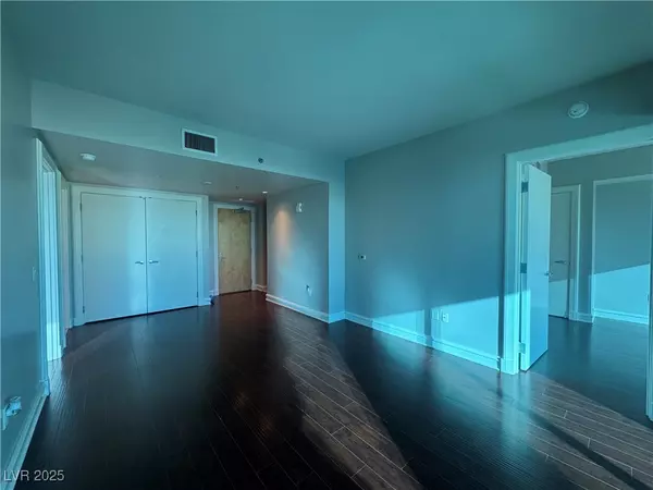 Las Vegas, NV 89109,Address not disclosed