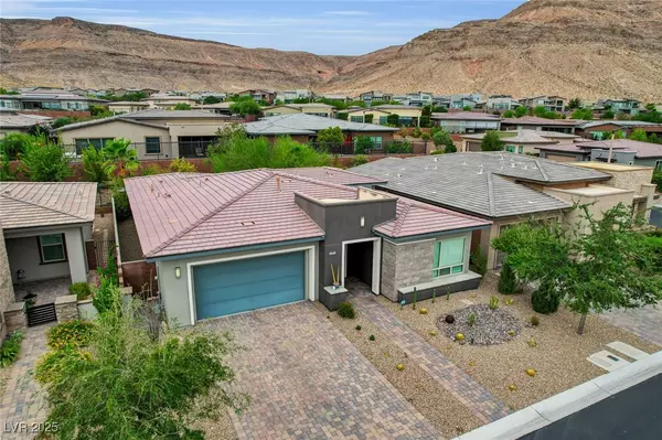 Las Vegas, NV 89148,6803 Regency Crest AVE