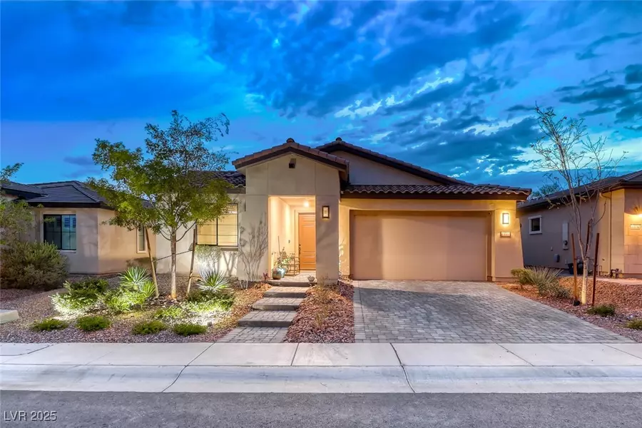 13 Stone Yucca CT, Henderson, NV 89011