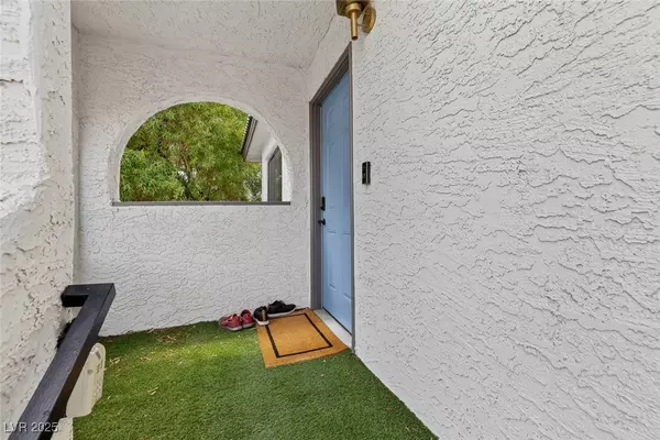 Las Vegas, NV 89146,1410 Santa Margarita ST #G