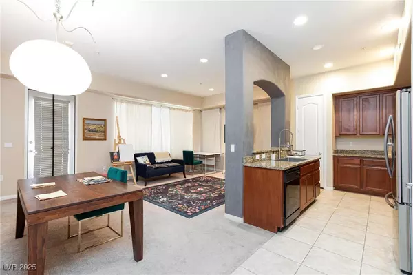 Las Vegas, NV 89123,62 E Serene AVE #301