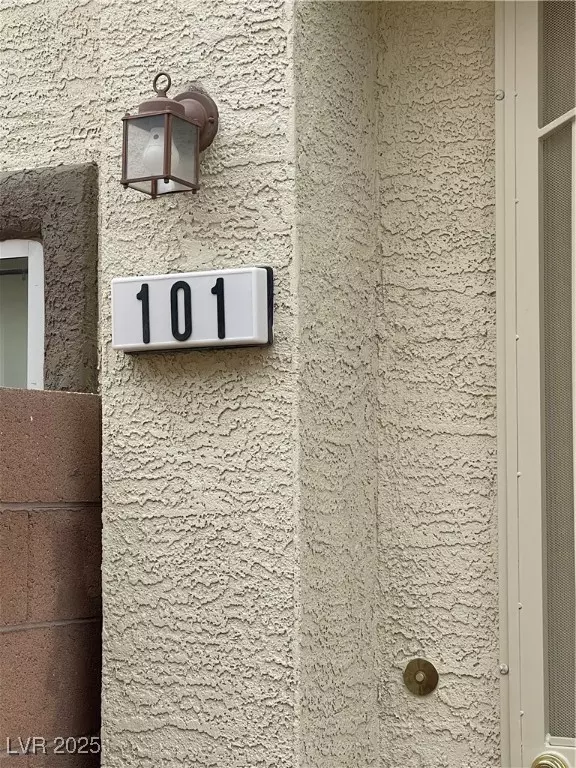 North Las Vegas, NV 89081,6324 Rolling Rose ST #2
