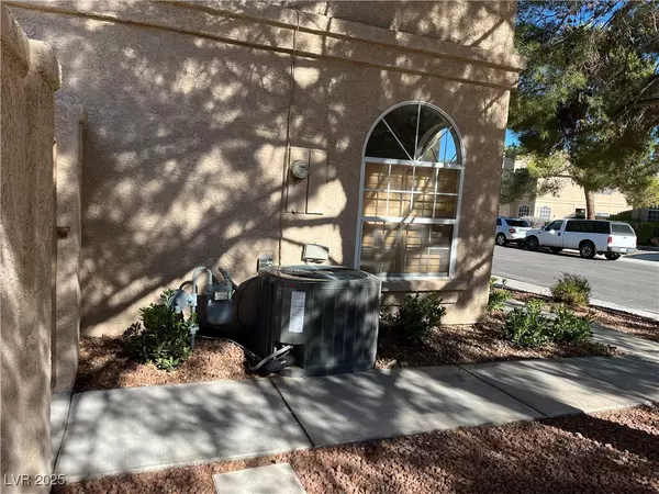 Henderson, NV 89074,2842 BRIAR KNOLL DR