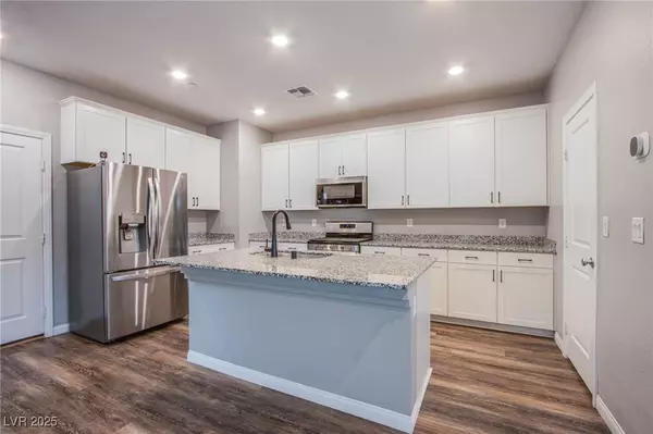 Henderson, NV 89044,2462 Adige PL