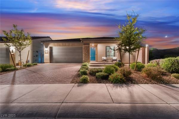 9973 Chrysolite PL, Las Vegas, NV 89143