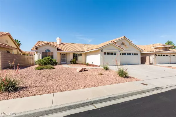 Las Vegas, NV 89123,1744 KNOTTY PINE LN