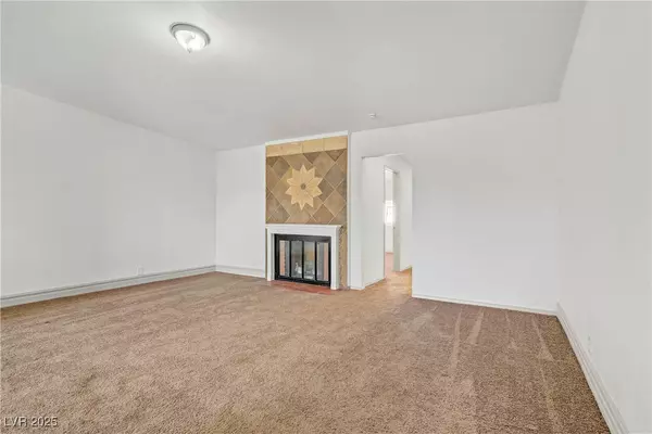 North Las Vegas, NV 89030,2746 E Owens AVE