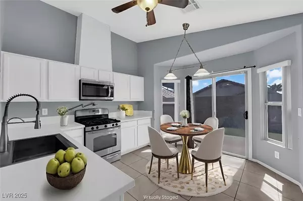 Las Vegas, NV 89122,6529 Flatwoods Bay CT