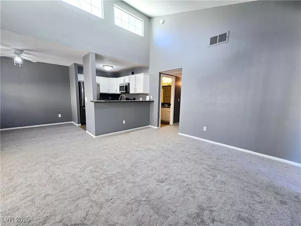 Las Vegas, NV 89117,9325 W DESERT INN RD #229