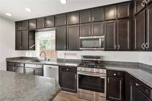 Las Vegas, NV 89139,9212 Midnight Cellars ST