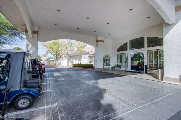 Las Vegas, NV 89130,5017 Cliffrose DR