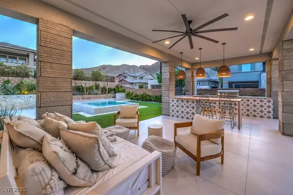 Las Vegas, NV 89138,11271 Emory Oak DR