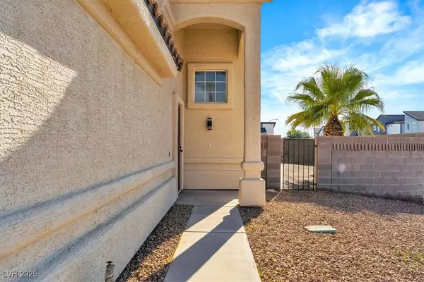 Las Vegas, NV 89104,2356 Grannis LN