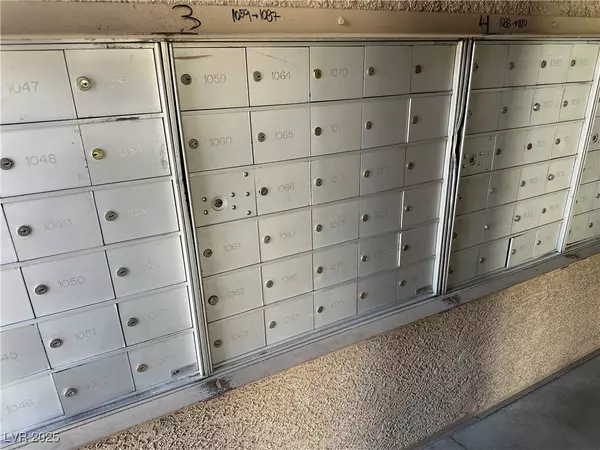 Las Vegas, NV 89113,8000 Badura AVE #1168