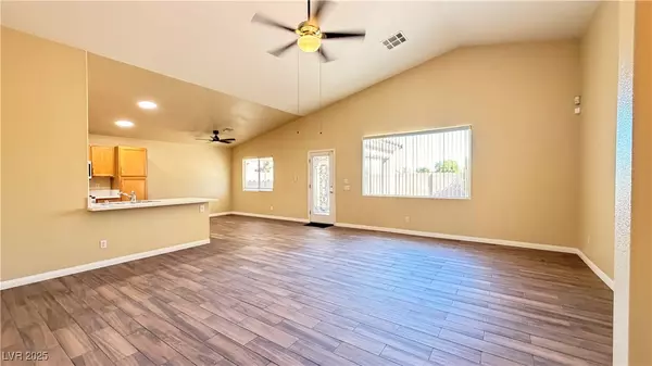 3846 WAYNESVILL ST, Las Vegas, NV 89122