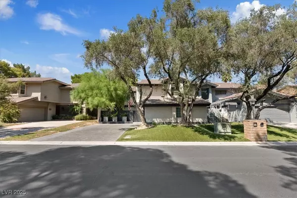 Las Vegas, NV 89109,1056 Pinehurst DR