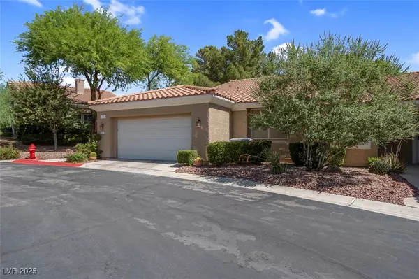 9900 Summer Ash CT #101, Las Vegas, NV 89134