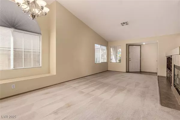 Las Vegas, NV 89147,8065 Cimarron Meadows WAY