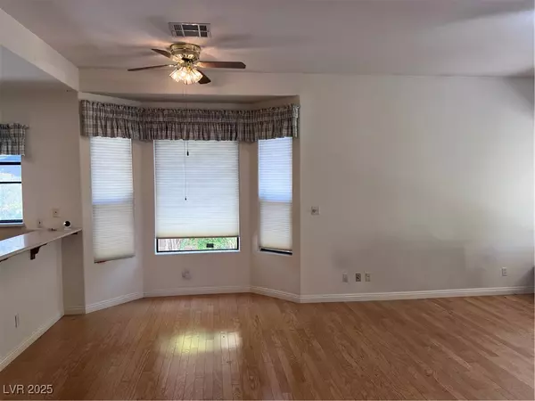 Las Vegas, NV 89129,7433 Alice Springs CIR