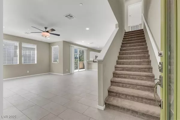 Las Vegas, NV 89135,11236 Rainbow Peak AVE #210