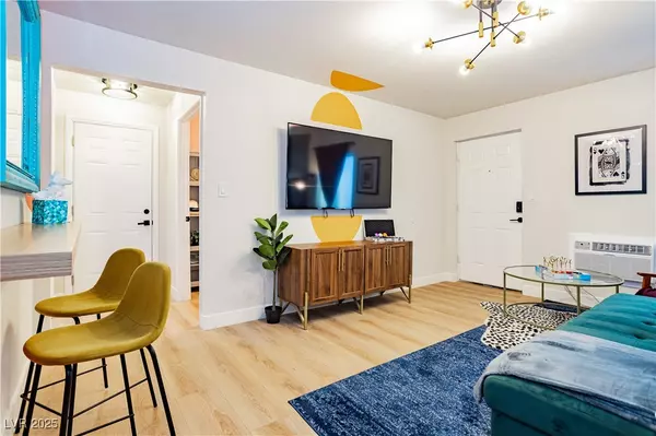 Las Vegas, NV 89104,1414 S 3rd ST