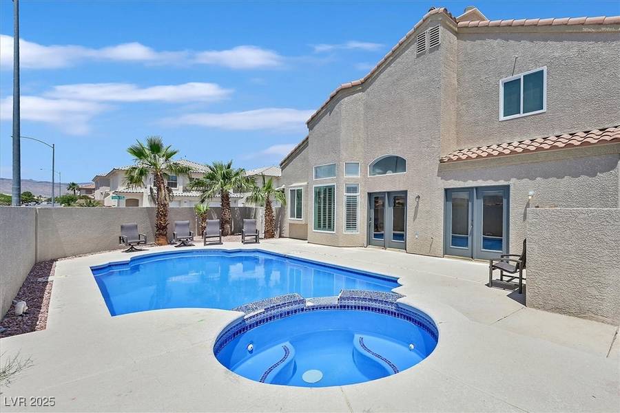 8887 Mia Moore AVE, Las Vegas, NV 89147