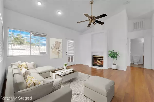 Las Vegas, NV 89108,1600 N Torrey Pines DR #202