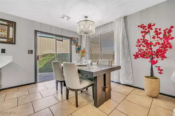 Las Vegas, NV 89156,5904 Yucca House AVE