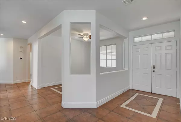 Henderson, NV 89052,2388 Kenneth AVE