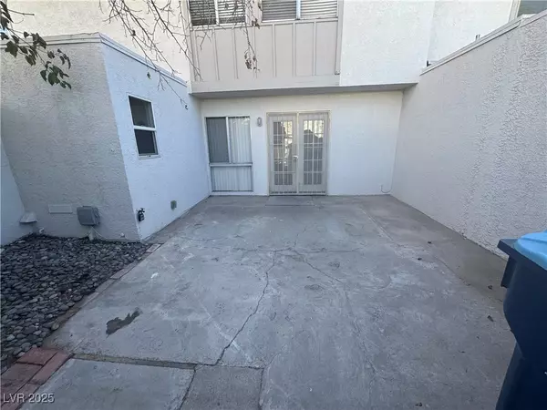Las Vegas, NV 89169,504 Delfern LN