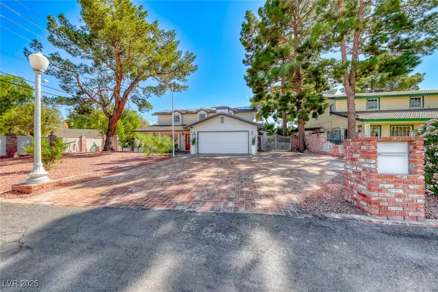 3475 E Rochelle AVE, Las Vegas, NV 89121