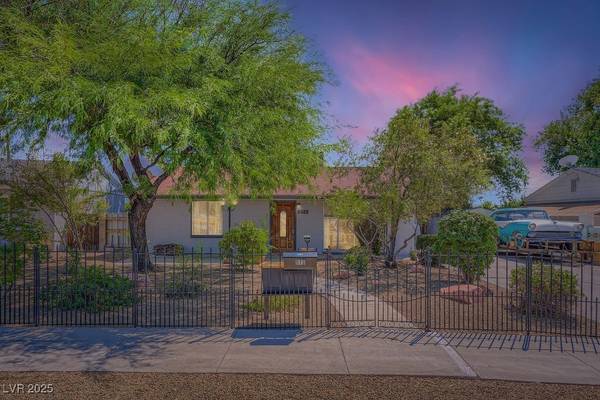 573 7th ST, Boulder City, NV 89005