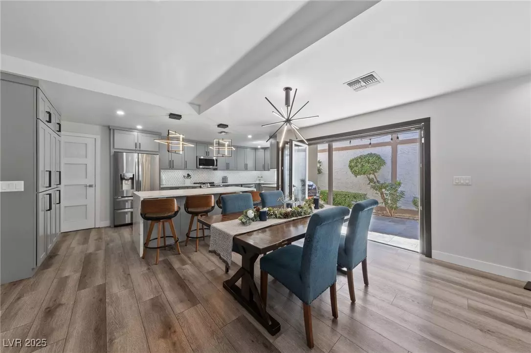 Las Vegas, NV 89102,2300 Plaza Del Grande