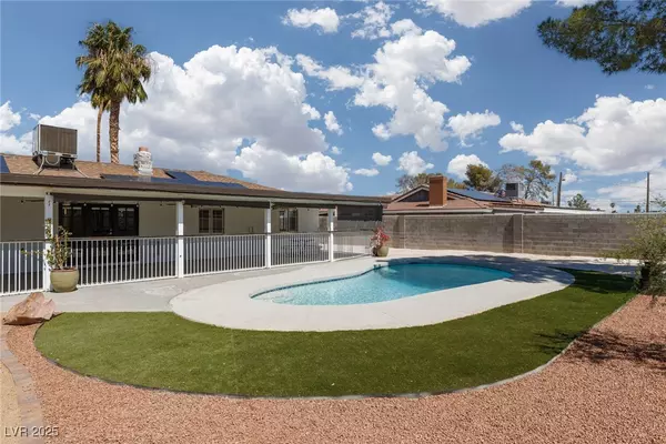 Las Vegas, NV 89108,4945 Stacey AVE