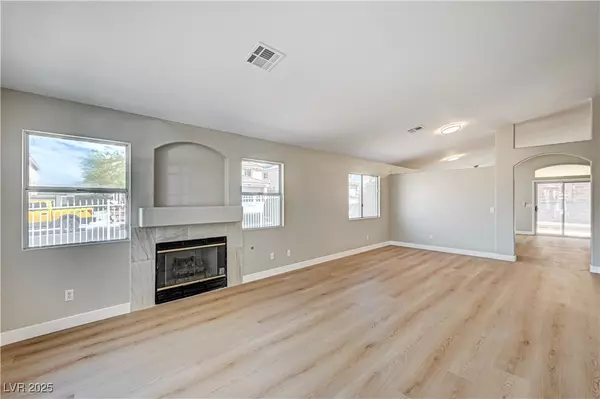 Las Vegas, NV 89156,2984 Galena Peak LN