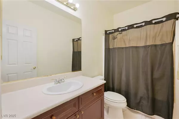 Las Vegas, NV 89148,10 Gulf Pines AVE