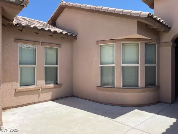 North Las Vegas, NV 89084,3717 Fledgling DR