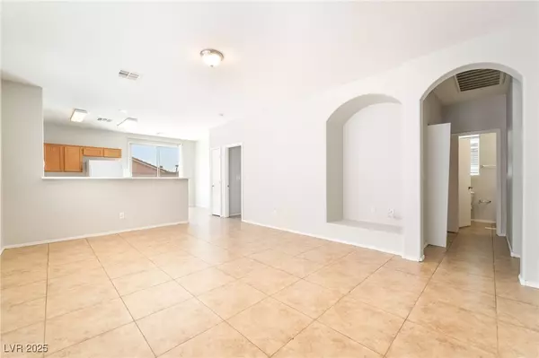 Las Vegas, NV 89106,2521 Rainbow Cactus CT