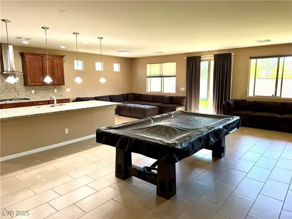 Las Vegas, NV 89148,6298 Starflare ST