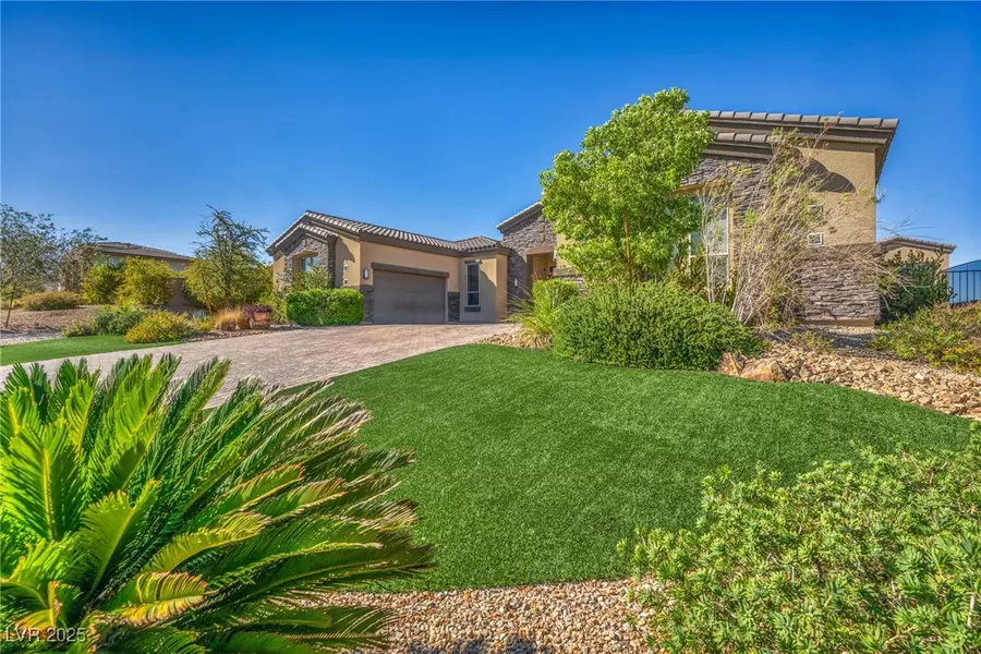 510 Patti Ann Woods DR, Henderson, NV 89002