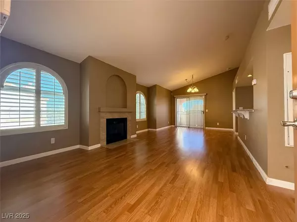 Las Vegas, NV 89147,7570 W Flamingo RD #219